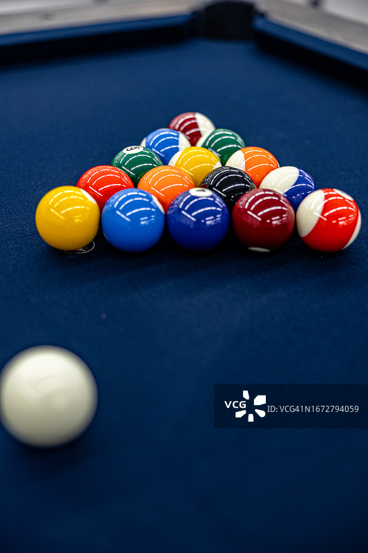 台球桌和球的特写图片素材