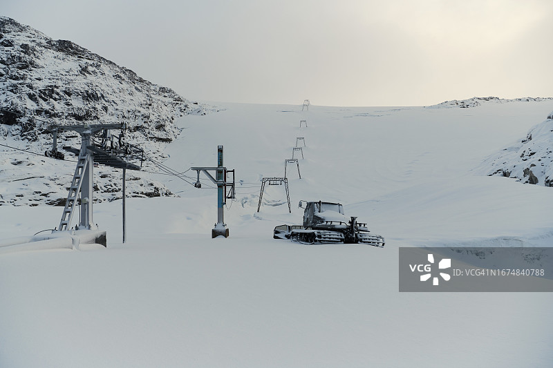 雪山设备图片素材