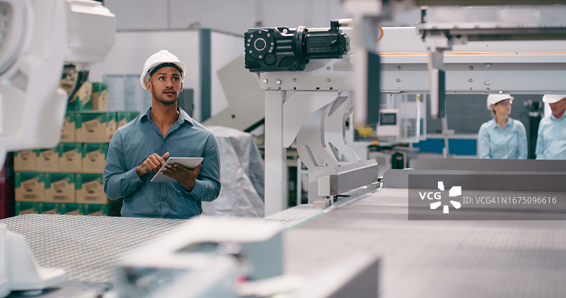 工厂自动化与数字化平板电脑图片素材