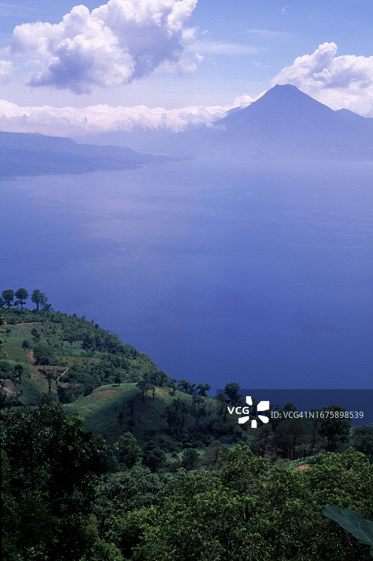 危地马拉阿蒂特兰湖图片素材