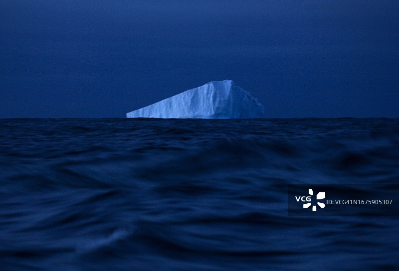南极洲水域的浮冰图片素材