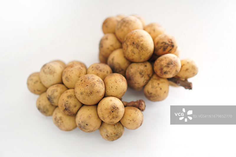 白色背景下的兰萨果图片素材