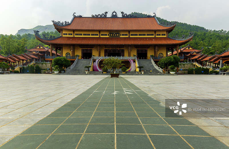 广宁省的“婆王”宝塔（越南）图片素材