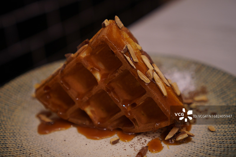 焦糖杏仁华夫饼图片素材