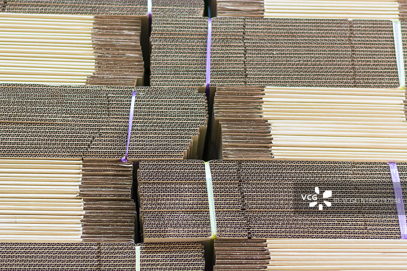 纸板瓦楞图案横截面（垂直）图片素材