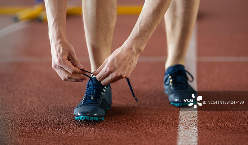 训练前系运动鞋图片素材
