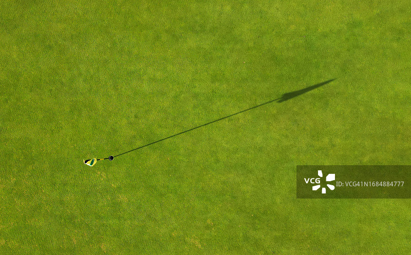 高尔夫球旗阴影图片素材