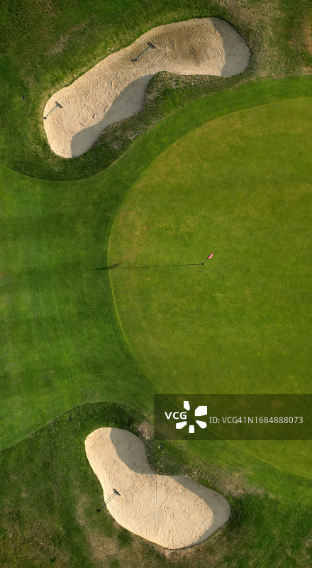 高尔夫果岭沙坑图片素材
