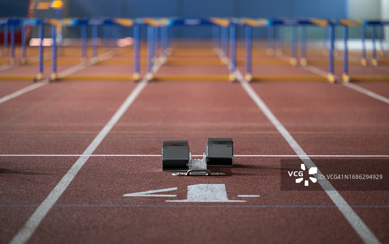 跑道起跑器图片素材