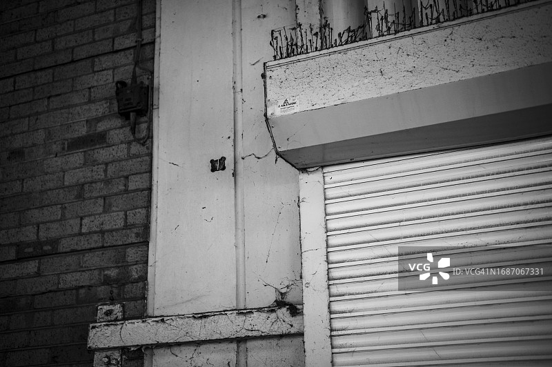 破败的购物中心入口图片素材