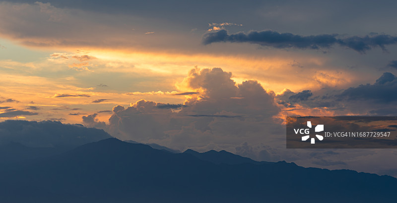 日落的天空图片素材