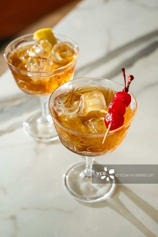 曼哈顿鸡尾酒图片素材