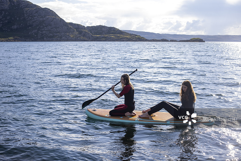 休闲划桨图片素材