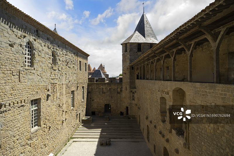 法国卡尔卡松的中世纪城墙图片素材