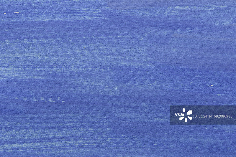 一个抽象的彩色水彩渐变填充背景与水彩污渍的特写。图片素材