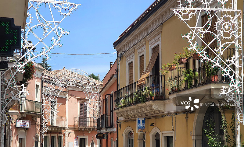 西西里埃特纳火山米洛小镇街景图片素材