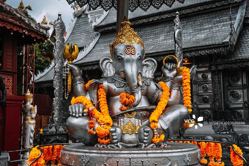 清迈银庙的印度教象头神图片素材