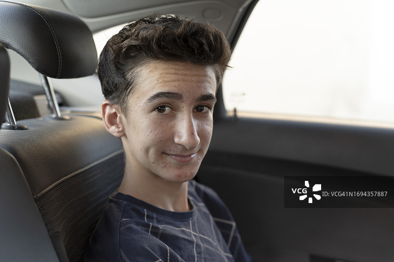 男孩肖像图片素材