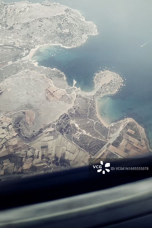 飞行视角下的景观图片素材