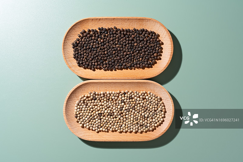 黑胡椒与白胡椒图片素材