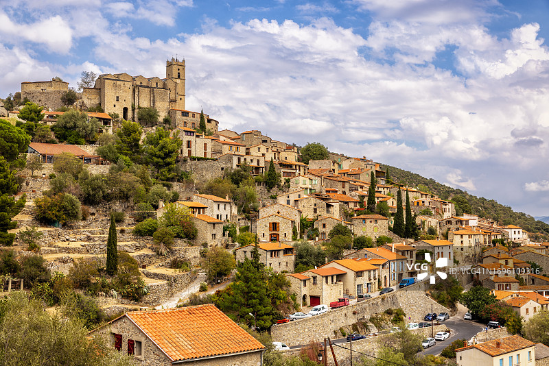 法国奥克西塔尼大区埃于斯城市景观图片素材