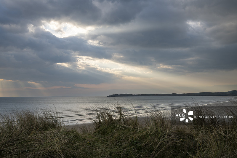 安格尔西岛彭罗斯海滩，北威尔士图片素材