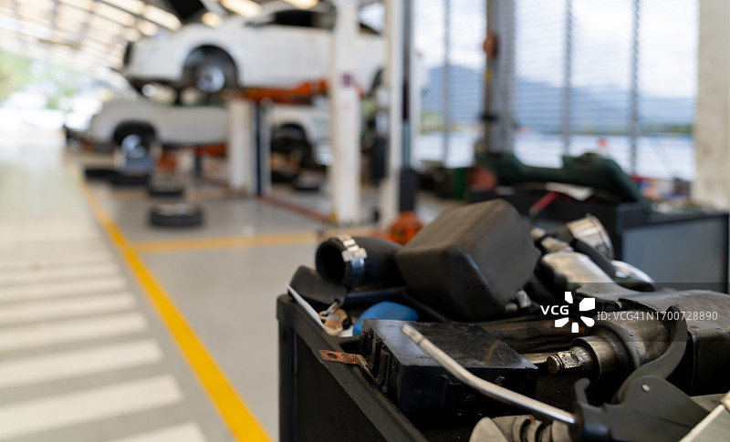 汽车修理店的工具图片素材