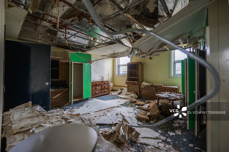 阿达克市的废弃内部图片素材