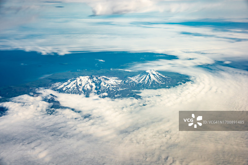 雷切什诺伊山和弗谢维多夫山图片素材