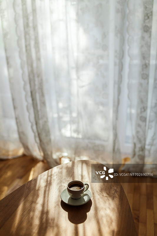 晨曦与第一杯浓缩咖啡图片素材