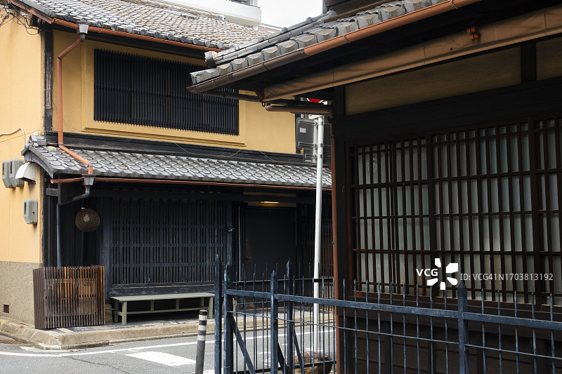 町屋：日本传统联排别墅图片素材