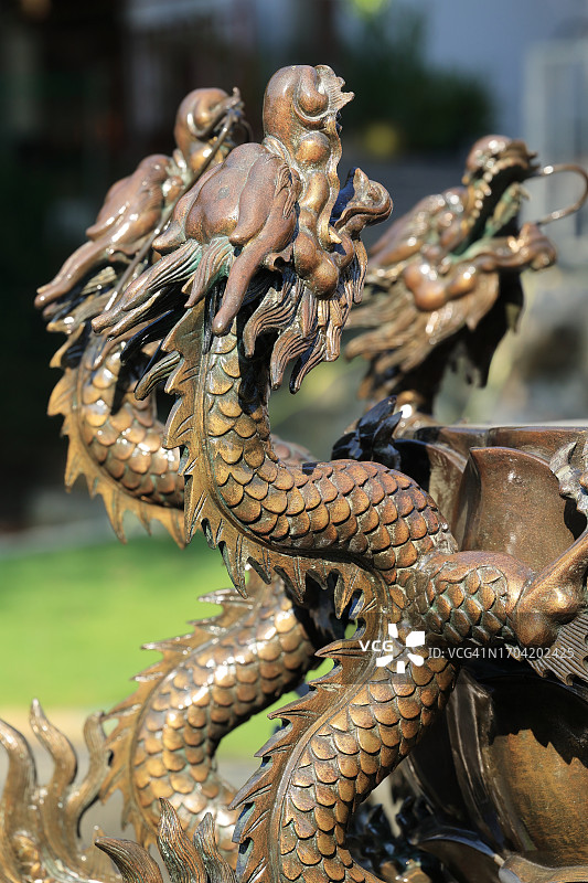 中国铜龙图片素材