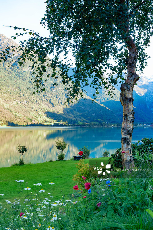 挪威奥尔登的布里克斯达尔冰川景色图片素材