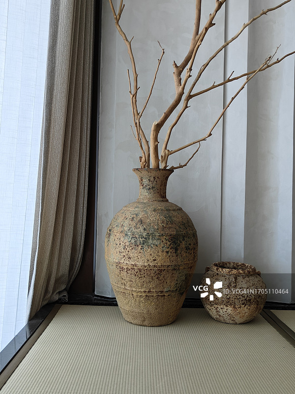 室内陶罐装饰品图片素材