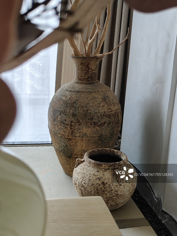 室内陶罐装饰品图片素材