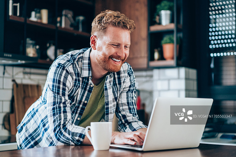 家庭办公室。图片素材