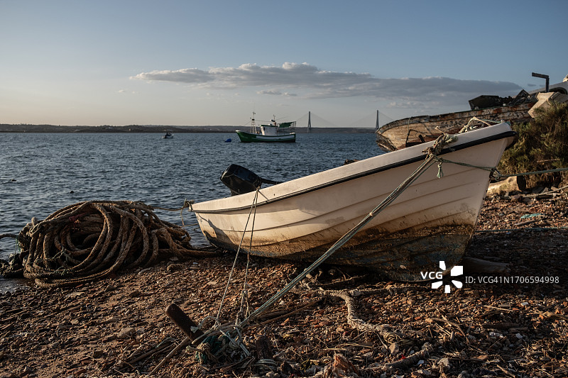 西班牙安达卢西亚韦尔瓦瓜迪亚纳河海滩风光图片素材
