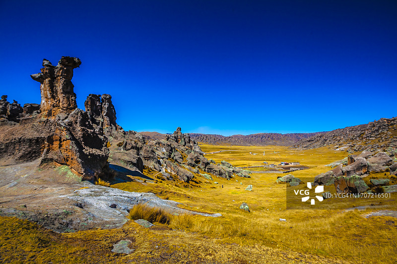 瓦伊亚石林，帕斯科省，秘鲁图片素材