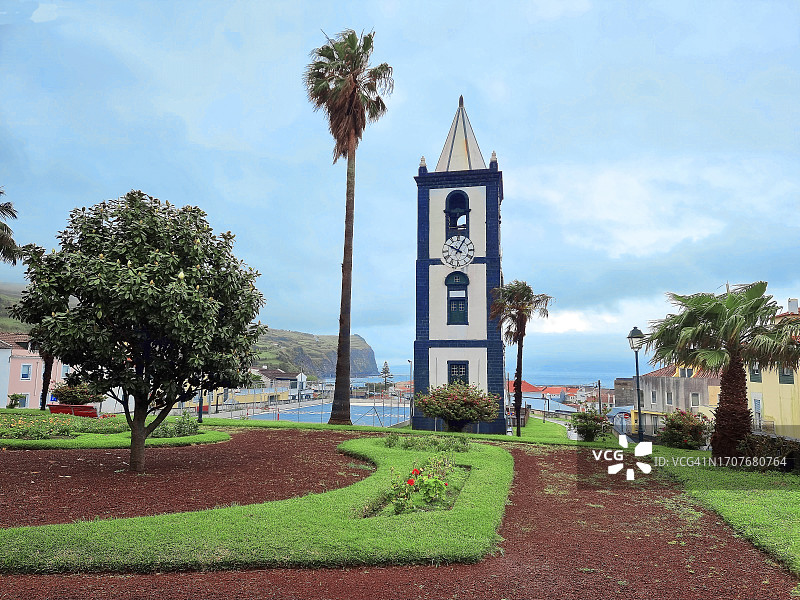 葡萄牙亚速尔群岛奥尔塔弗洛雷西奥泰拉公园的钟楼图片素材