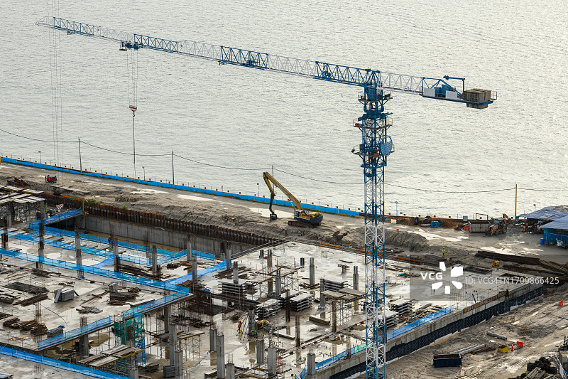 海边高层住宅区建筑工地图片素材
