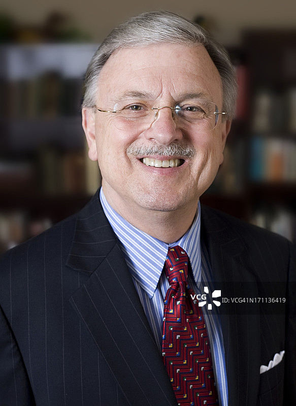 快乐的年长商人图片素材