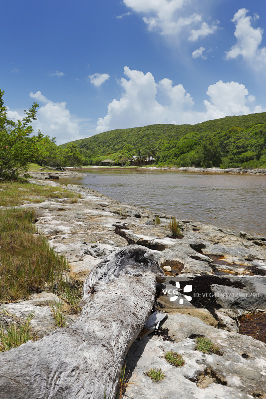 法国瓜德罗普地狱之门及其周边地区风光图片素材
