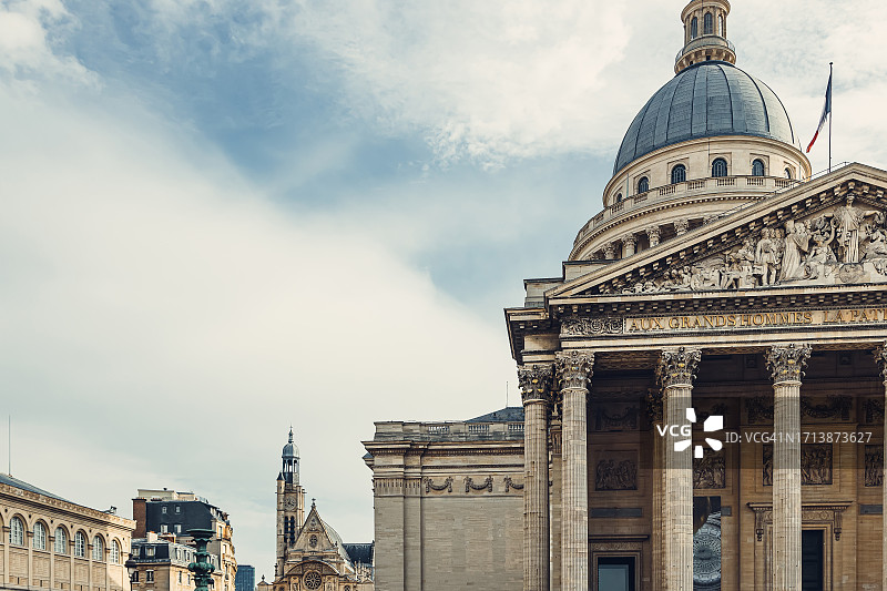巴黎先贤祠柱廊与穹顶图片素材