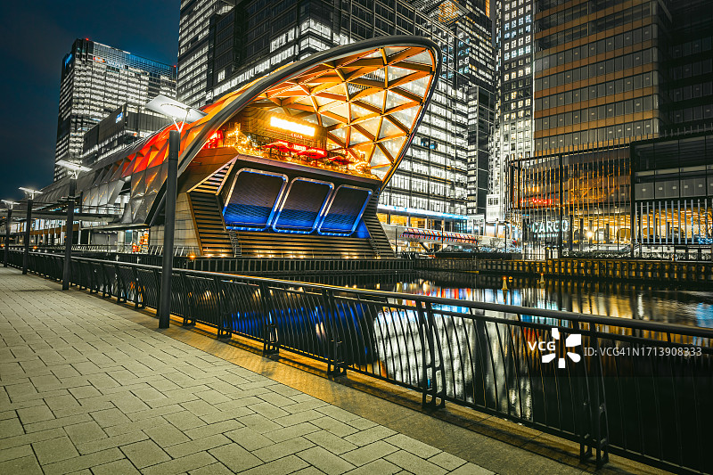 伦敦金丝雀码头西印度码头图片素材