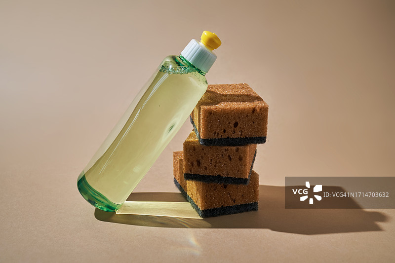 洗碗液和家用海绵图片素材