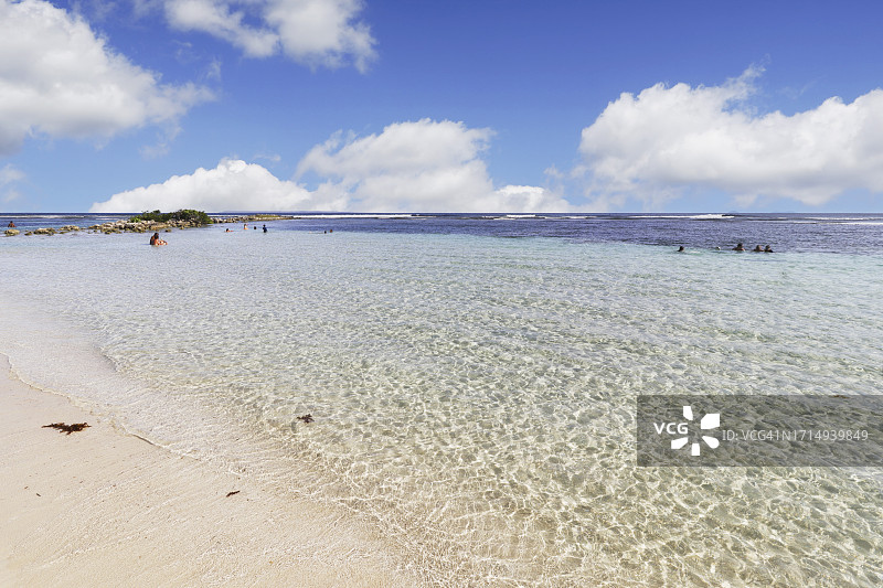 瓜德罗普岛卡拉维尔海滩，法国图片素材