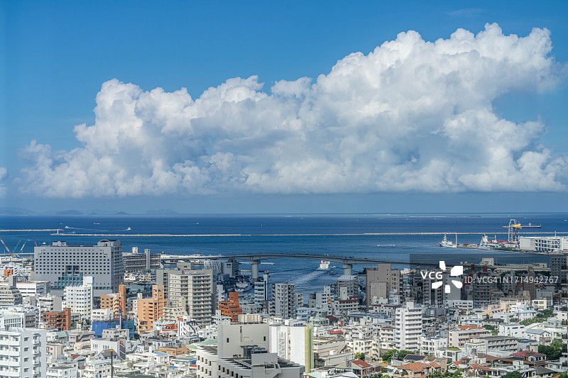日本那霸市海边住宅区图片素材