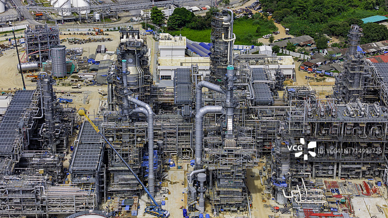 石油和天然气炼油厂建设项目航拍图片素材