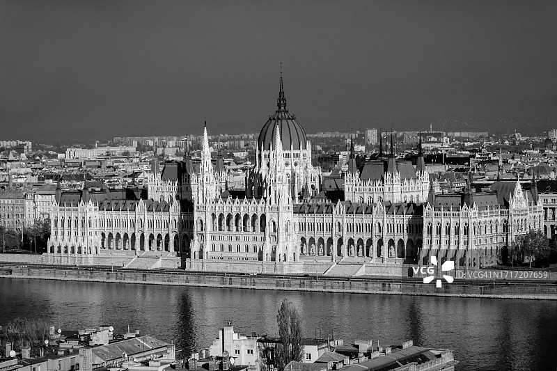 匈牙利布达佩斯议会大厦图片素材