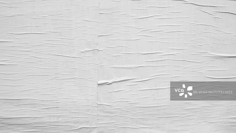 法国巴黎并排粘贴的白色空白海报特写图片素材